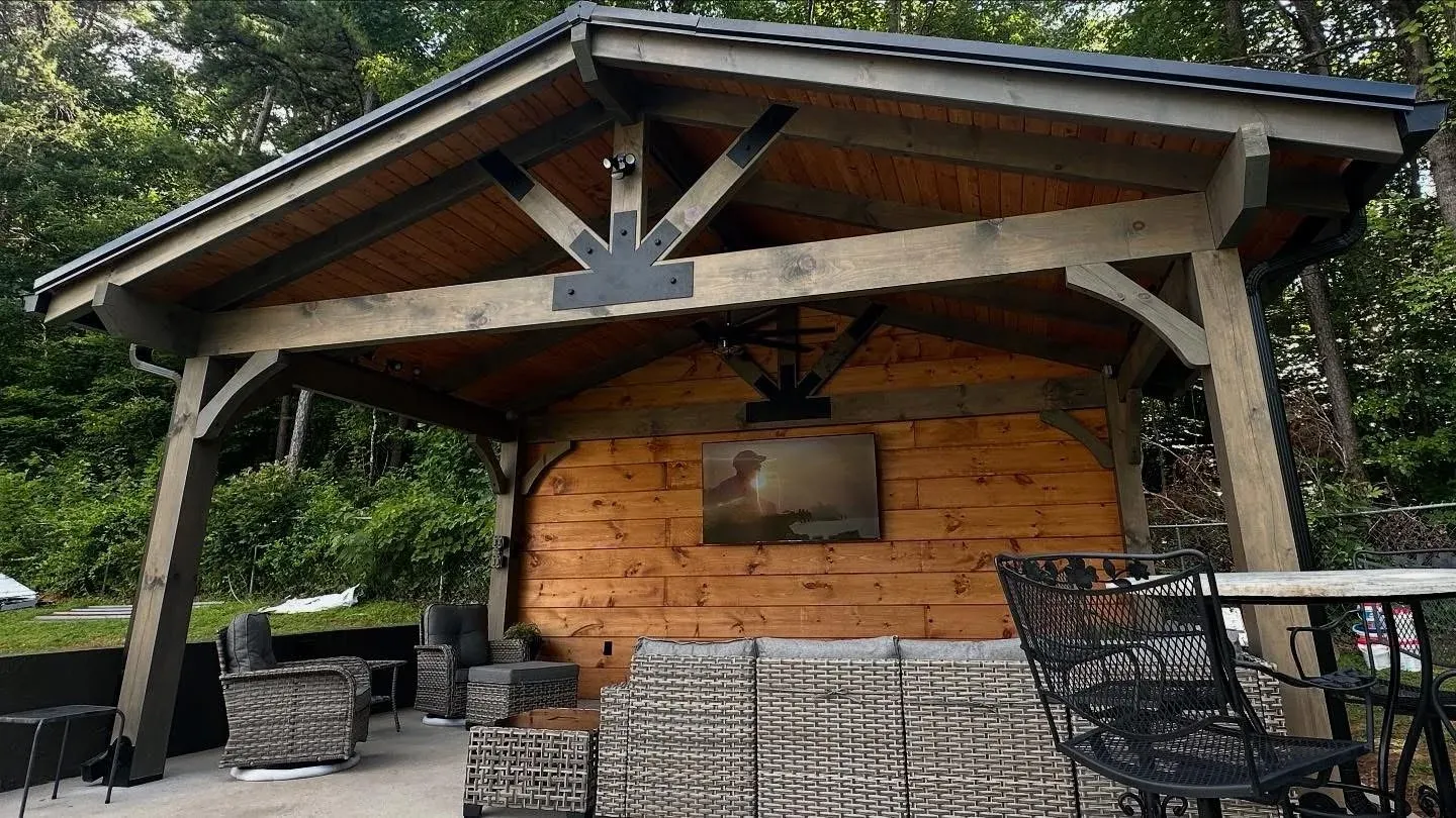 Outdoor Pavilion, photo 1